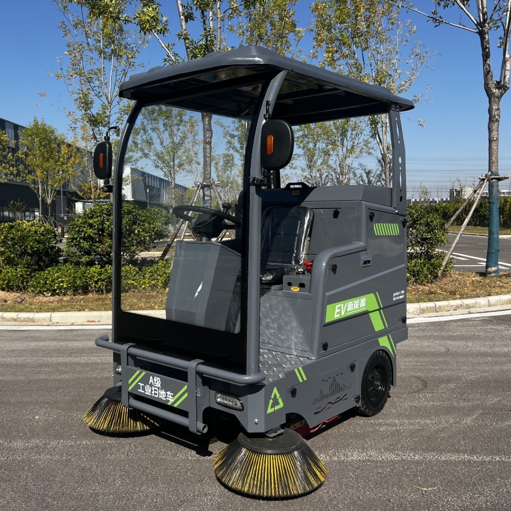 16A road ride-onsweeper