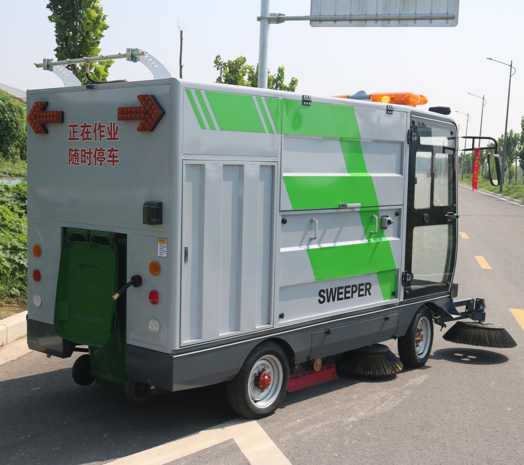G25A street sweeper vehicle