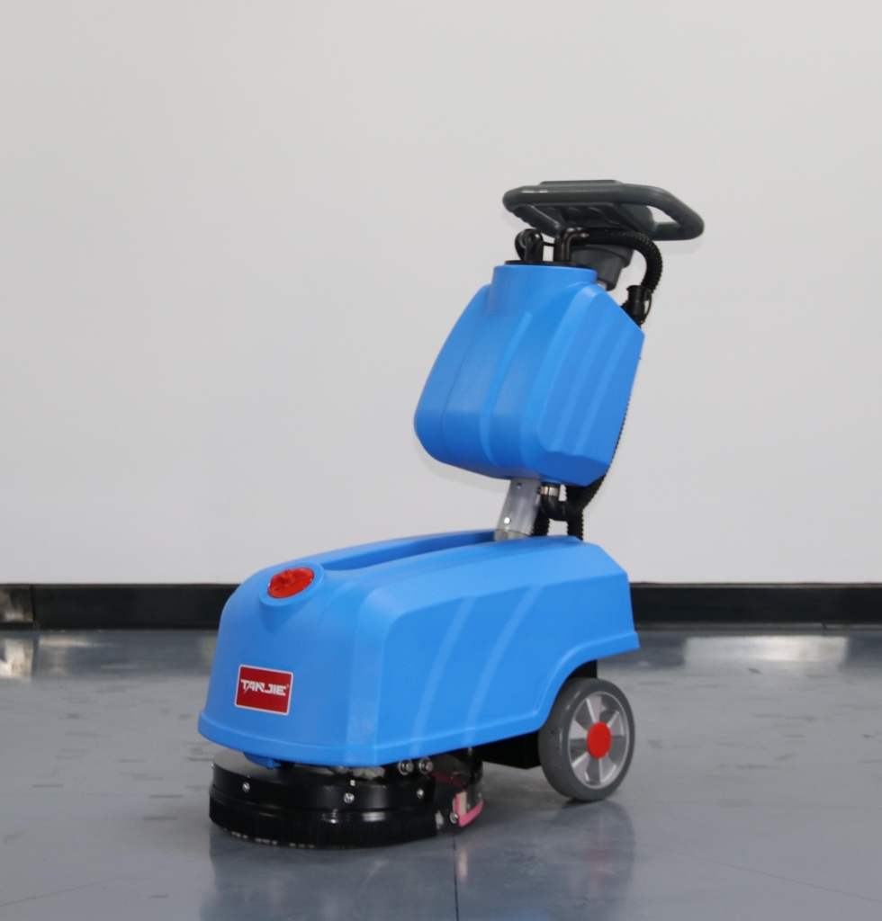 Fregadora de suelos plegable M350